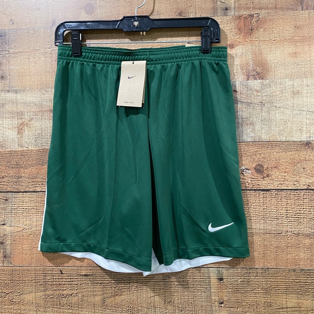 New With Tags Nike Football Soccer Green & White Workout Shorts Size Small